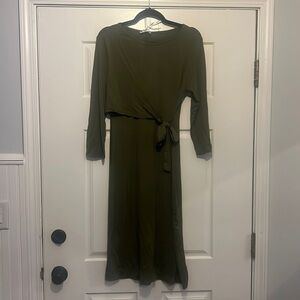 Times two green maternity dress